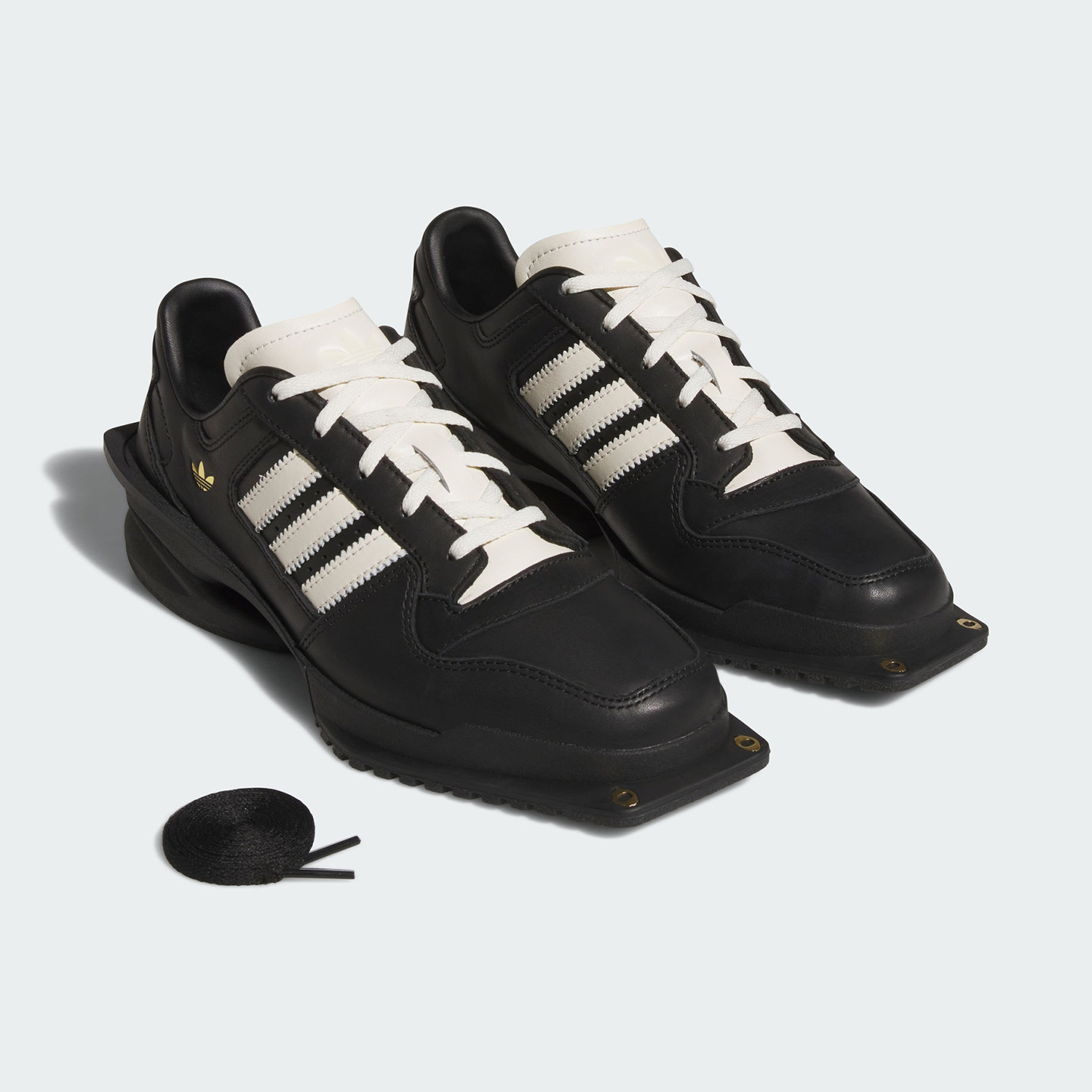 อาดิดาส อัธเคนทิค ธีลีฟส์รองเท - Women'S Accessories Adidas บทวิจารณ์และราคา